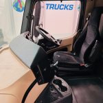 Mercedes Actros 1830 Sleeper Cab Curtainsider - thumbnail
