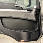 MAN TGM 18.250 4×2 Sleeper Cab Curtainsider - thumbnail