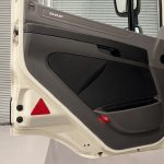 DAF CF 330 6×2 10 Tyre Sleeper Cab Curtainsider - thumbnail