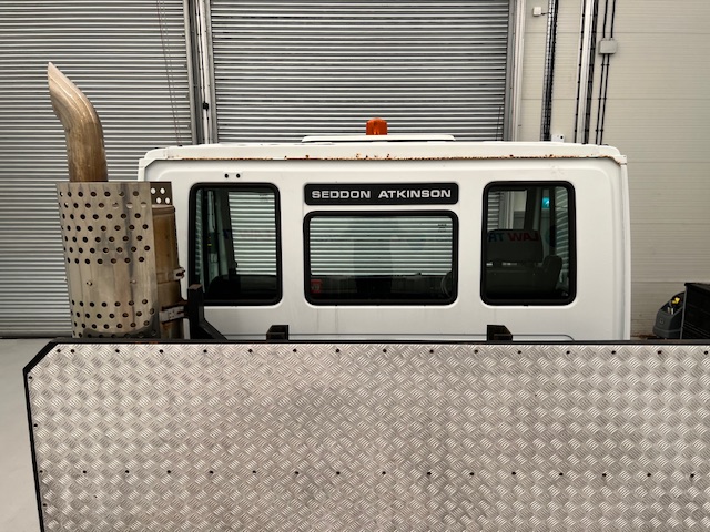 Seddon Atkinson Strato 385 6×4 Double Drive Flatbed