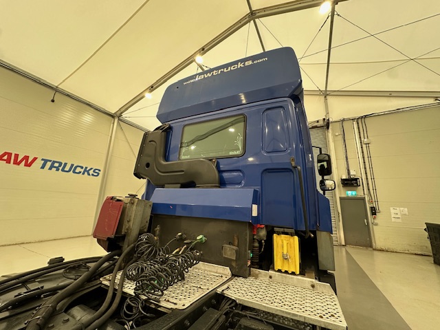 DAF CF85 410 6×2 Midlift Tractor Unit