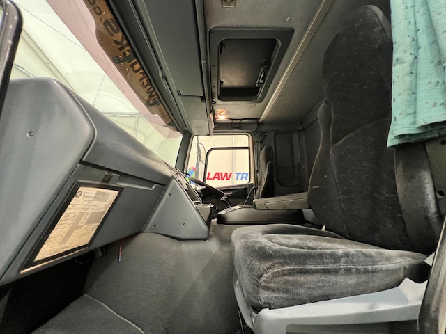 DAF CF85 380 4×2 Sleeper Cab Tractor Unit Manual