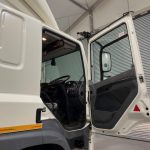 DAF CF 250 4×2 Sleeper Cab Curtainsider - thumbnail