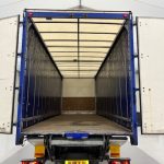 Mercedes Actros 1824 Sleeper Cab Curtainsider - thumbnail