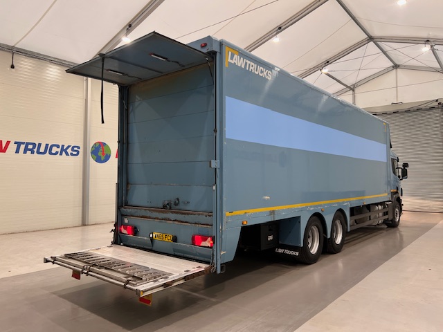 Scania P320 6×2 10 Tyre Rear Lift Insulated Box Van