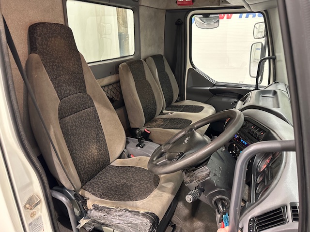 DAF LF45 140 4×2 Mobile Workshop Compressor