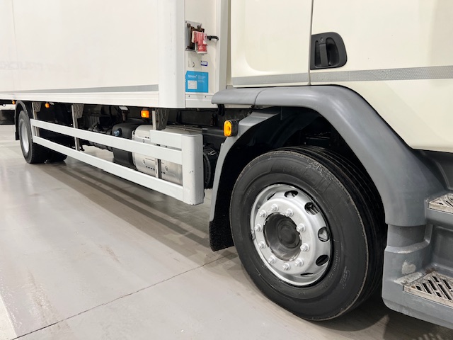 DAF LF 250 4×2 Rest Cab Fridge Box