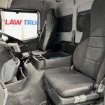 Mercedes Axor 1824 Day Cab Fridge Box Van - thumbnail