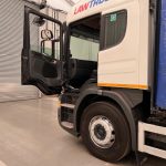Scania P280 6×2 Highline Rear Lift Curtainsider - thumbnail