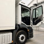 Mercedes Antos 1827 Day Cab Fridge Box - thumbnail