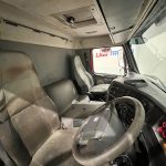 Volvo FM12 340 8×4 Day Cab Chassis Cab - thumbnail