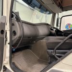 DAF CF 330 6×2 10 Tyre Sleeper Cab Curtainsider - thumbnail