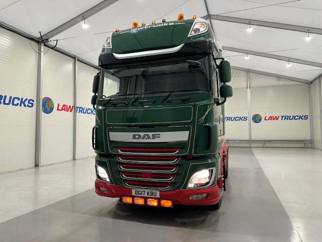 DAF XF 460 6×2 Rear Lift Tractor Unit Manual