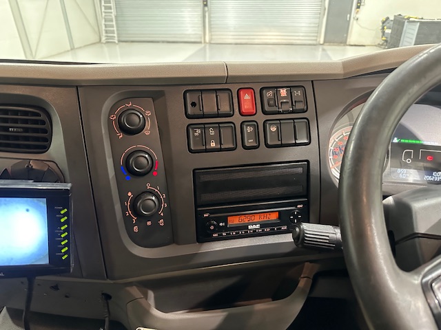 DAF LF 220 4×2 Day Cab Refuse Collector