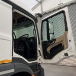 Mercedes Actros 1824 4×2 Sleeper Cab Box Van - thumbnail