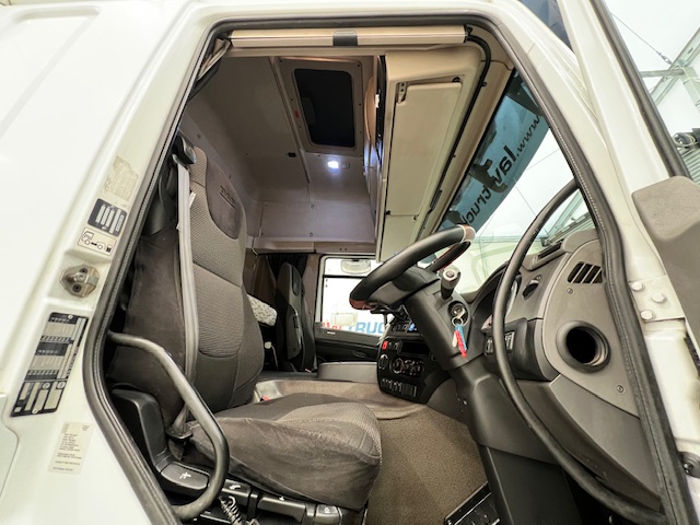 DAF CF 460 6×2 Midlift Tractor Unit