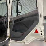DAF CF 250 4×2 Sleeper Cab Curtainsider - thumbnail