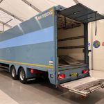Scania P320 6×2 10 Tyre Rear Lift Insulated Box Van - thumbnail