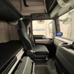 MAN TGX 26.440 6×2 Midlift Tractor Unit - thumbnail