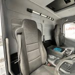 Mercedes Axor 1824 Day Cab Box Van - thumbnail
