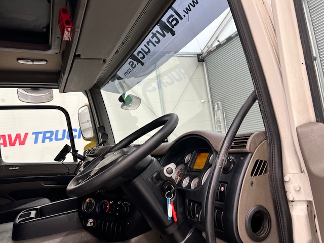 DAF CF85 360 6×2 Midlift Tractor Unit