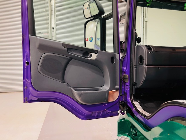 Scania P280 10 Tyre Rear Lift Curtainsider