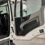 Mercedes Antos 1827 Day Cab Fridge Box - thumbnail
