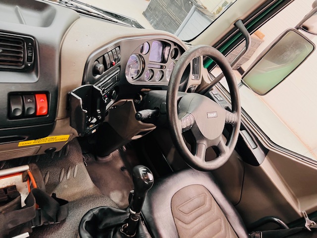DAF LF55 220 Day Cab Dropside Brick Grab