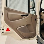 DAF CF65 250 Sleeper Cab Curtainsider - thumbnail