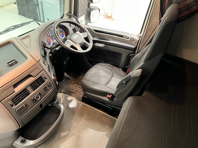 DAF XF 480 6×2 Midlift Tractor Unit