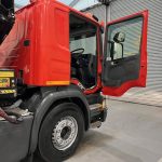 Scania P280 6×2 Rear Lift Flatbed with Crane - thumbnail