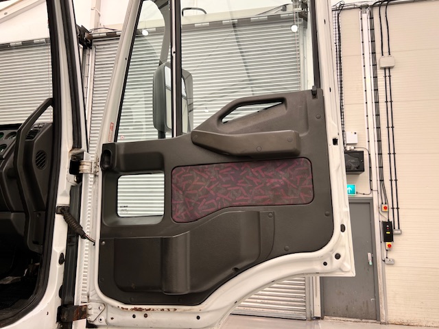 Seddon Atkinson Strato 385 6×4 Double Drive Flatbed