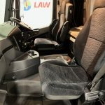 Mercedes Actros 2533 6×2 Sleeper Cab Curtainsider - thumbnail