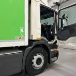 Scania P280 6×2 Rear Lift Day Cab Fridge Box - thumbnail