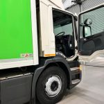 Scania P280 6×2 Rear Lift Day Cab Fridge Box - thumbnail