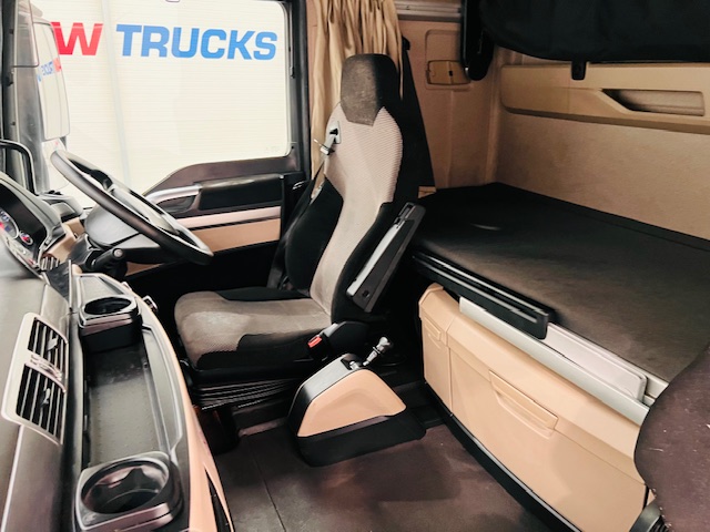 MAN TGX 26.460 6×2 Tractor Unit