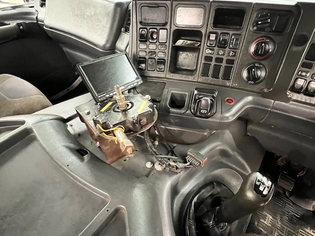 Scania P94 300 6×4 Day Cab Cement Mixer