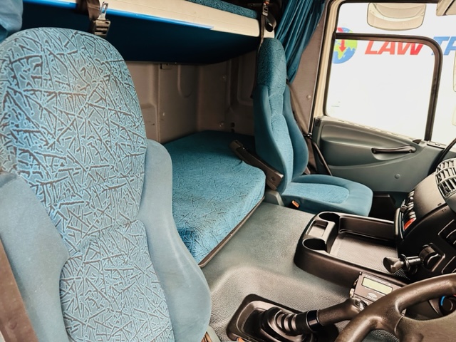 DAF CF65 220 Sleeper Cab Fridge Box