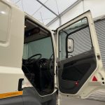 DAF CF 330 6×2 Sleeper Cab Fridge Box - thumbnail