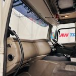 DAF CF65 250 Sleeper Cab Curtainsider - thumbnail