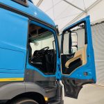Mercedes Actros 1830 Sleeper Curtainsider Box Van - thumbnail