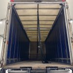Mercedes Actros 2530 6×2 Sleeper Cab Curtainsider - thumbnail