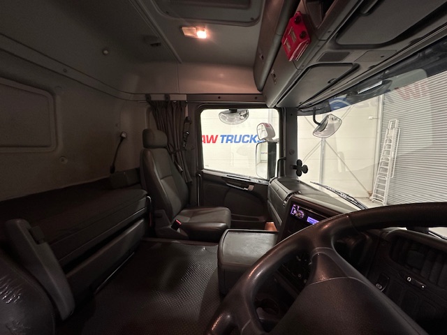 Scania G410 4×2 Sleeper Cab Tractor Unit