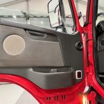 Volvo FM12 340 8×4 Day Cab Chassis Cab - thumbnail