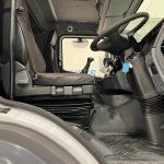 Mercedes Axor 1824 Day Cab Curtainsider - thumbnail