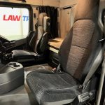 Mercedes Actros 2533 6×2 Sleeper Cab Curtainsider - thumbnail