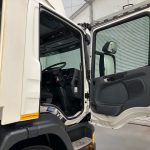 Scania P280 6×2 Rear Lift Day Cab Fridge Box - thumbnail