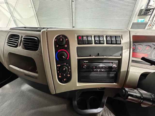Renault Premium 460 6×2 Midlift Tractor Unit