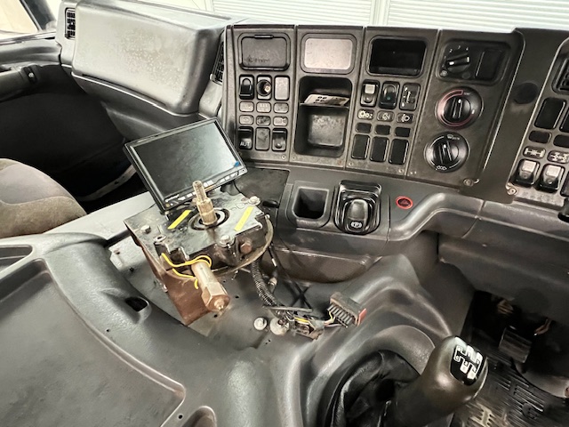 Scania P94 300 6×4 Day Cab Cement Mixer