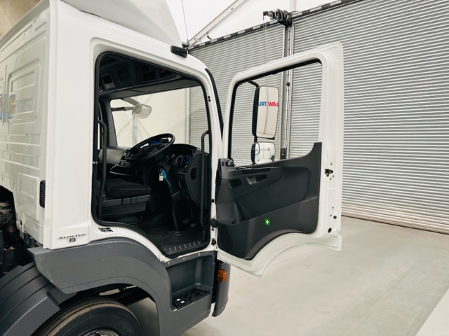 Mercedes Atego 816 Day Cab Box Van